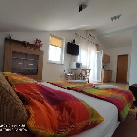 Apartments Vala Vinisce Ruang foto
