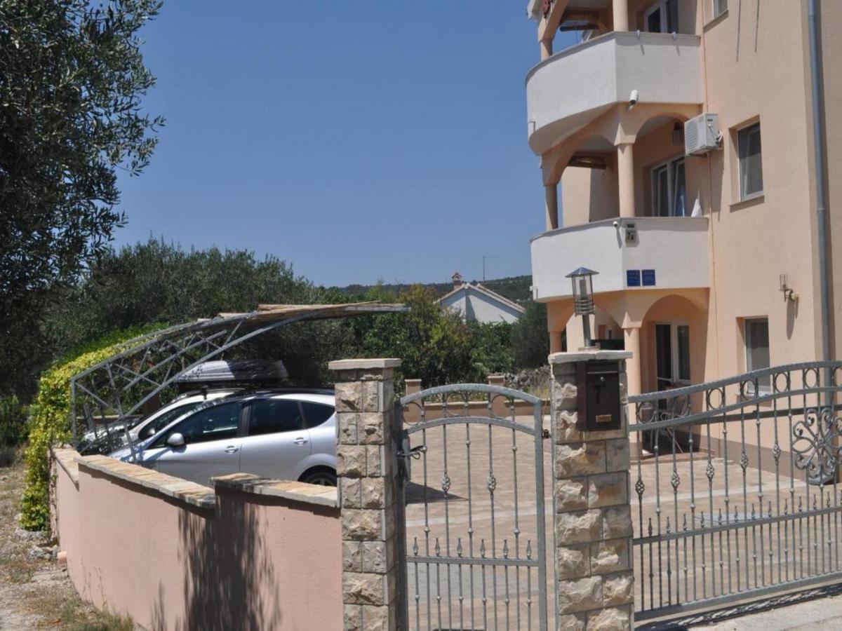Apartments Vala Vinisce Bagian luar foto