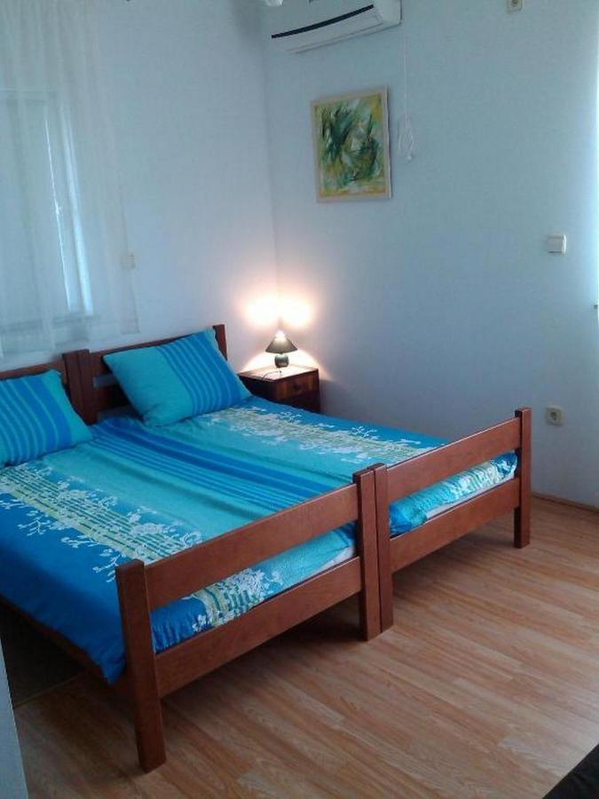 Apartments Vala Vinisce Bagian luar foto