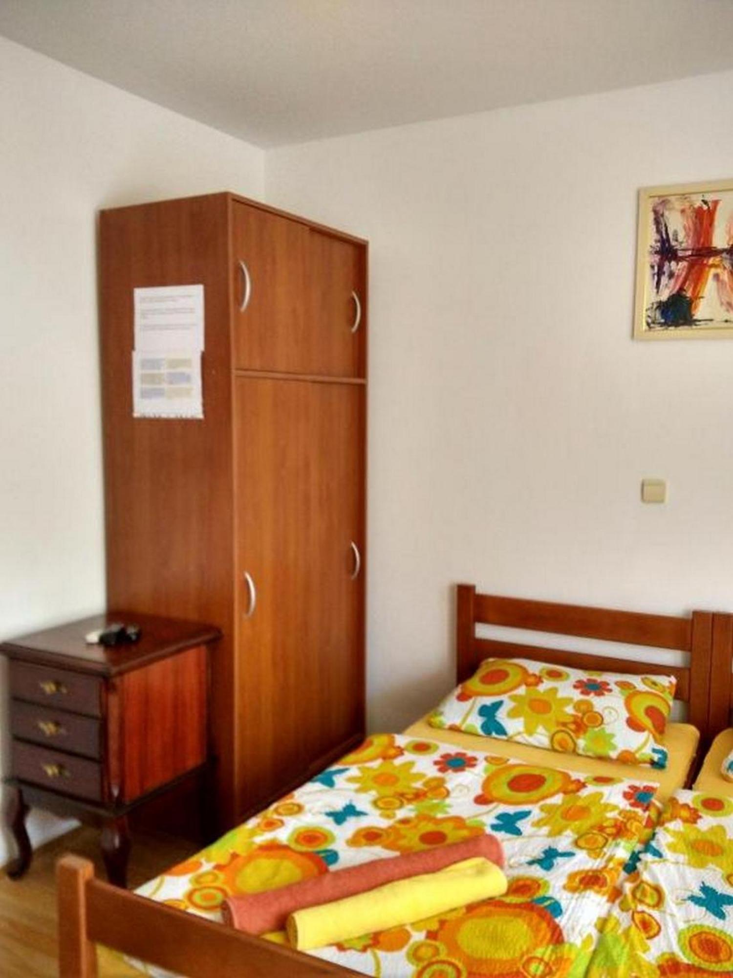 Apartments Vala Vinisce Ruang foto